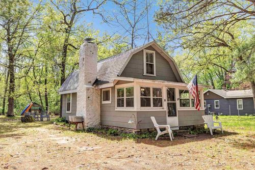 W6769 S Silver Lake Road, Marion, WI, 54982 | Card Image