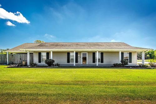 141 Georgina St, Raceland, LA, 70394-2771 | Card Image