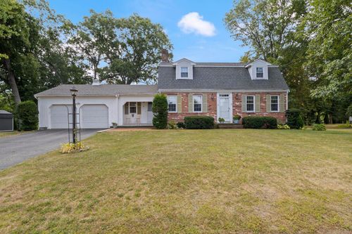 99 Presidential Circle, Hampton, NH, 03842 | Card Image