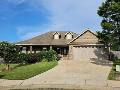 5704 Tumble Rock Ct, Bryant, AR, 72022-9215 | Card Image