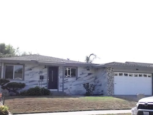 16561 Minoru Ln, Huntington Beach, CA, 92647 | Card Image