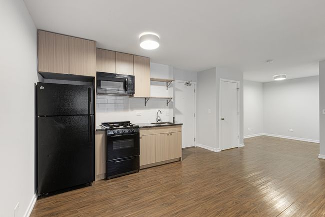 UNIT-504 - 6134 N Kenmore Ave, Condo with 0 bedrooms, 1 bathrooms and null parking in CHICAGO IL | Image 6