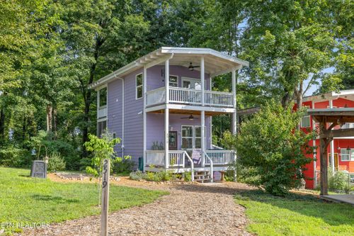 2519 Orchard House Way, Knoxville, TN, 37921-4609 | Card Image