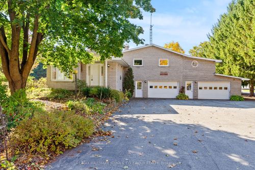 2928 Seguin Rd, Fournier, ON, K0B1G0 | Card Image