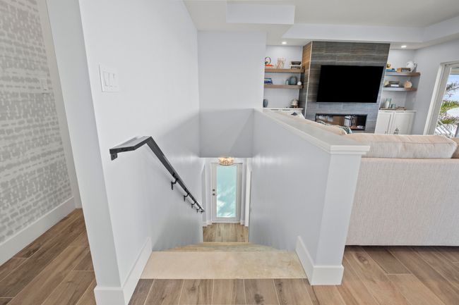 254-W-Seaview-Circle-2024-interior-stair | Image 18