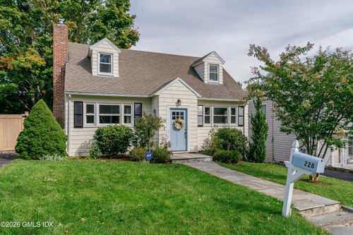 228 Woodrow Ave, Southport, CT, 06890-1122 | Card Image