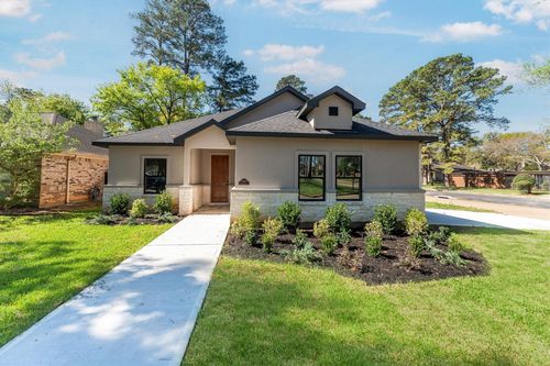 11843 Briarwood Ln, Montgomery, TX, 77356-5496 | Card Image