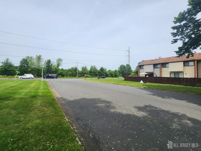 74 Probasco Rd, Townhouse with 3 bedrooms, 2 bathrooms and null parking in East Windsor NJ | Image 32