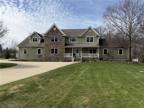3020 Worrell Rd, Willoughby Hills, OH, 44094-8731 | Card Image