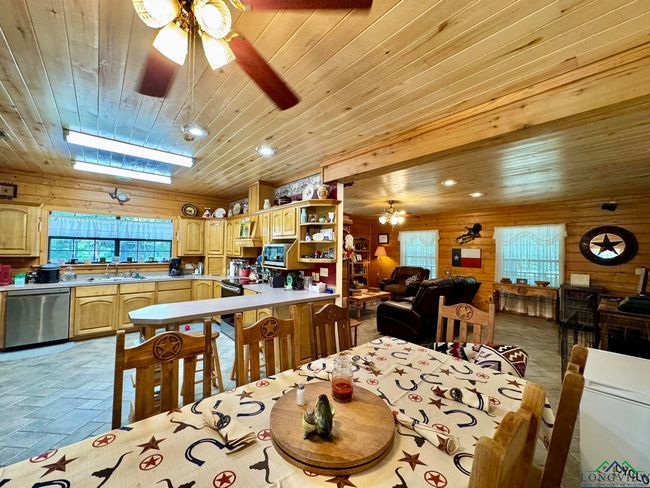 332 E Wynns Creek Rd, House other with 4 bedrooms, 3 bathrooms and null parking in Kilgore TX | Image 11