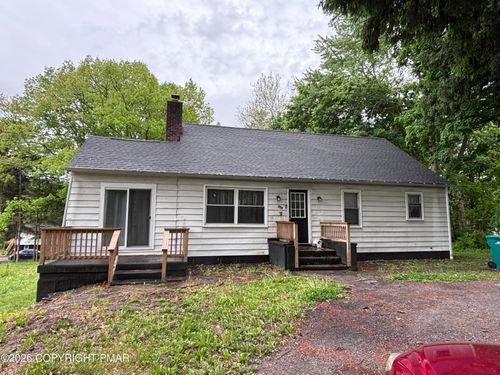 355 E Brown St, East Stroudsburg, PA, 18301-9101 | Card Image