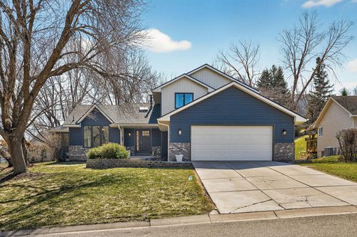 14715 39th Ave N, Plymouth, MN, 55446-3337 | Card Image