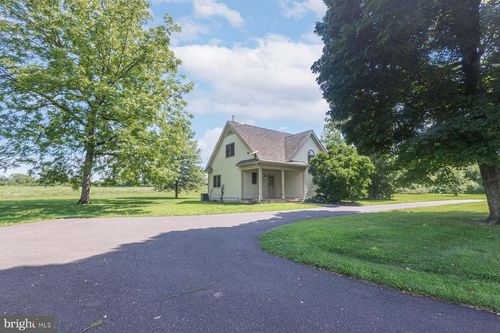 6064 Sawmill Rd, DOYLESTOWN, PA, 18902 | Card Image