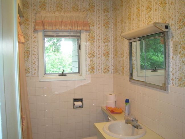 bathroom | Image 16