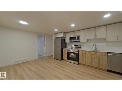 1039 Aster Way Nw, Edmonton, AB, T6T | Card Image