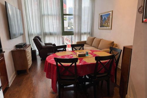 204-111 E Flagler St, Miami, FL, 33131 | Card Image