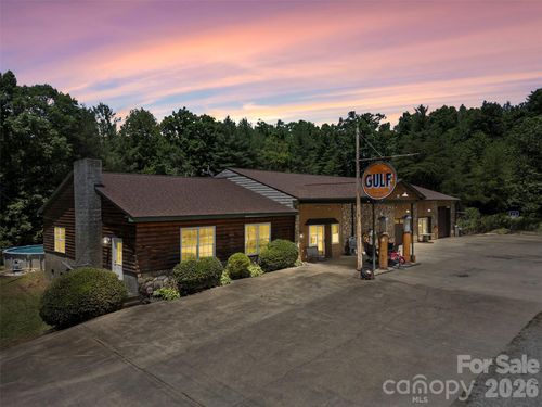 2269 Lee Roy Ln, Lenoir, NC, 28645-8348 | Card Image