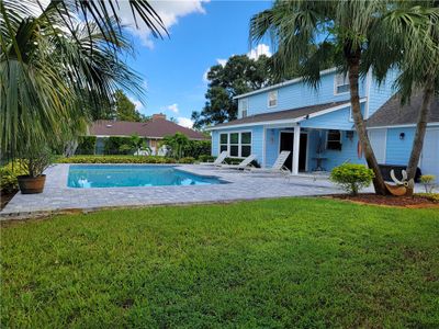 495 45th Court, House other with 3 bedrooms, 2 bathrooms and null parking in Vero Beach FL | Image 3