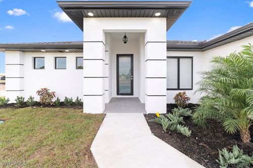 3202 8th St Sw, Lehigh Acres, FL, 33976 | Card Image