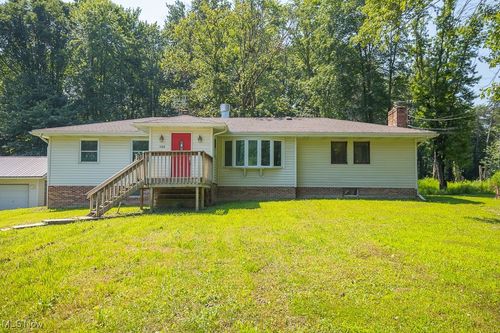 100 Hazel Dr, Northfield, OH, 44067-2822 | Card Image