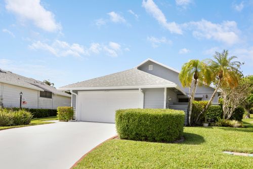 7137 Se Quincy Ter, Hobe Sound, FL, 33455-7357 | Card Image