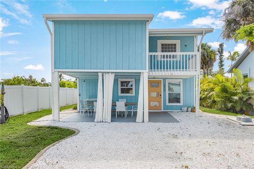 2430 Orange St, ST. JAMES CITY, FL, 33956-2033 | Card Image