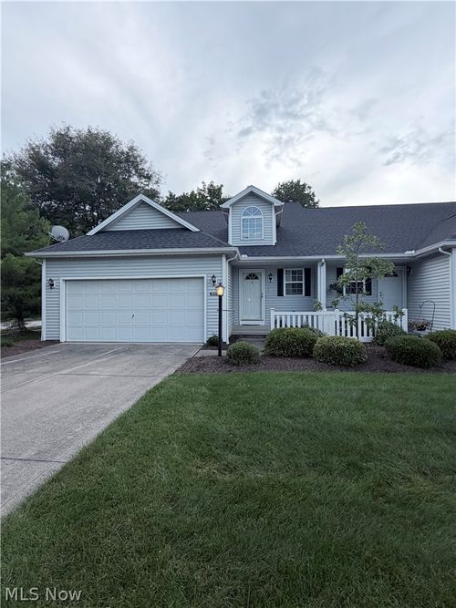 49a-30470 Ginger Ln, North Olmsted, OH, 44070-4785 | Card Image