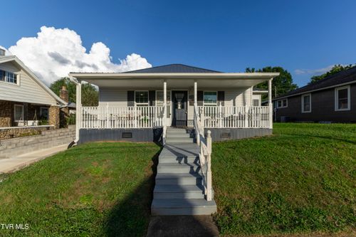624 N Main Ave, Erwin, TN, 37650-1320 | Card Image