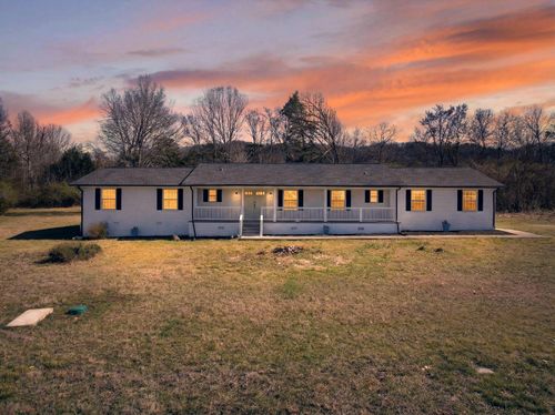 8706 Ooltewah Georgetown Rd, Ooltewah, TN, 37363-9707 | Card Image