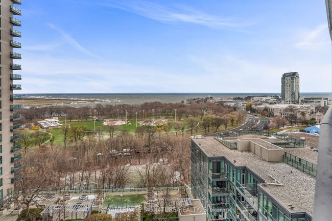 1701 - 231 Fort York Blvd, Condo with 2 bedrooms, 1 bathrooms and 1 parking in Toronto ON | Image 28