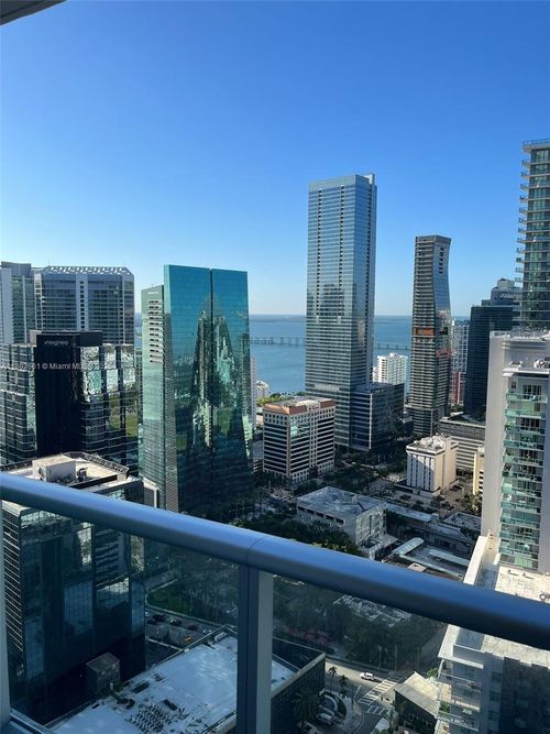 apt-4004-1100 S Miami Ave, Miami, FL, 33130-4180 | Card Image
