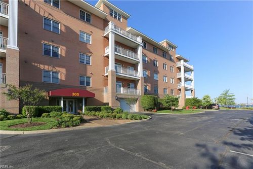 103-305 Brooke Ave, Norfolk, VA, 23510-1346 | Card Image
