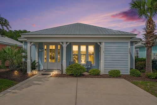 2205 Sea Dune Dr, North Myrtle Beach, SC, 29582-9208 | Card Image