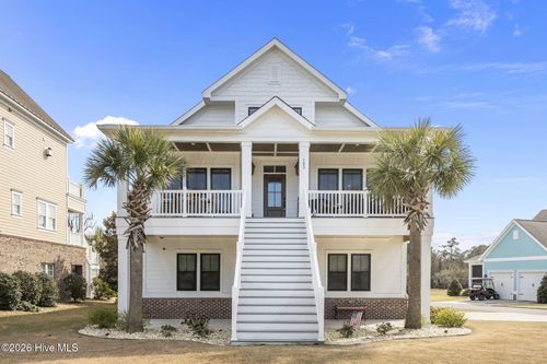 102 Hardwick Ln, Newport, NC, 28570-4561 | Card Image