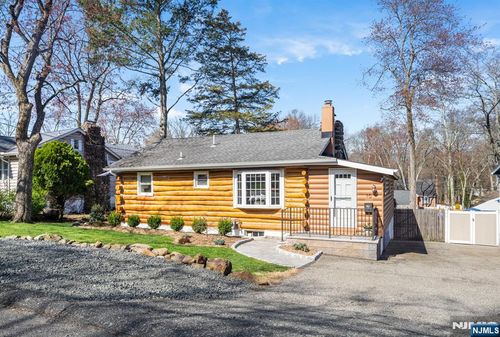 10 Lake Trail, Wayne, NJ, 07470 | Card Image