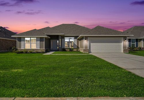 5 Keystone Ct, Angleton, TX, 77515-1216 | Card Image