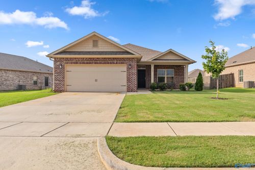 107 Sunlit Grove Dr, Harvest, AL, 35749-4906 | Card Image