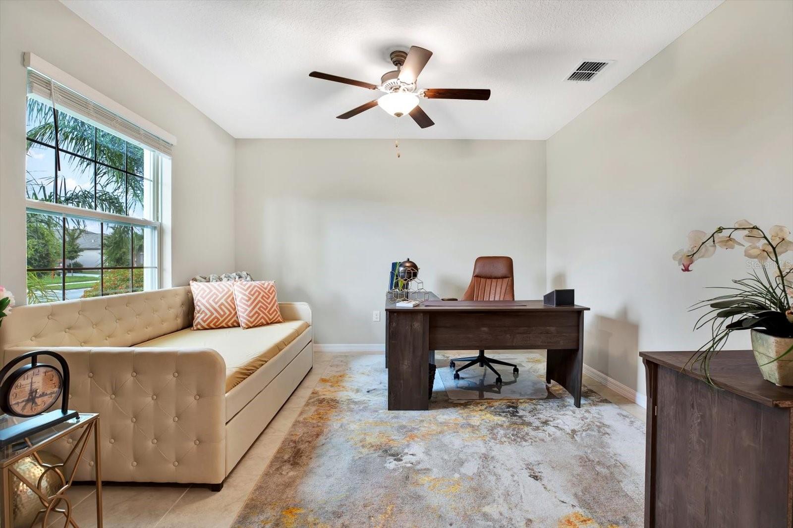 Residential Lease in RIVERVIEW 5