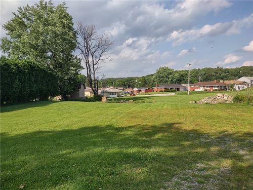 000 Ohio Ave, Jeannette, PA, 15644 | Card Image