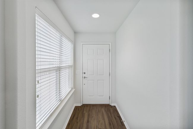 Entry | Image 8