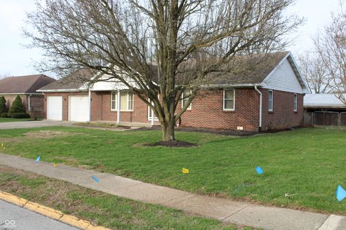 408 Meadow Dr, Danville, IN, 46122-1420 | Card Image