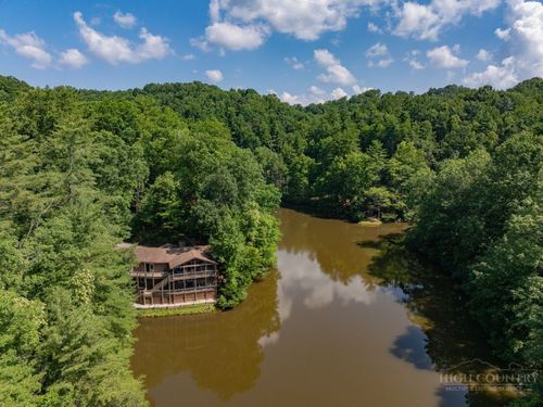 265 Trout Lake Rd, Deep Gap, NC, 28618-9320 | Card Image