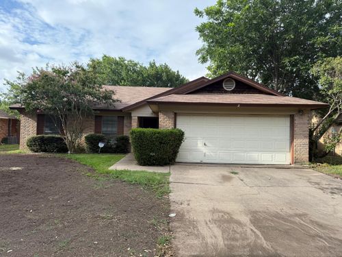3925 Hemlock Street, Fort Worth, TX, 76137 | Card Image
