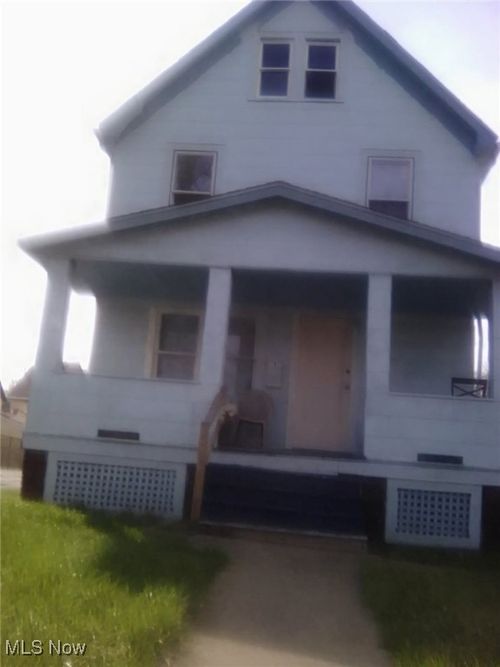 940 Greyton Rd, Cleveland Heights, OH, 44112-2338 | Card Image