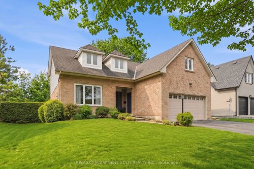212 Digby Rd, Oakville, ON, L6J6C7 | Card Image