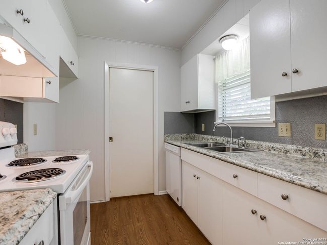 3011 Sir Phillip Dr, House other with 3 bedrooms, 2 bathrooms and null parking in San Antonio TX | Image 13
