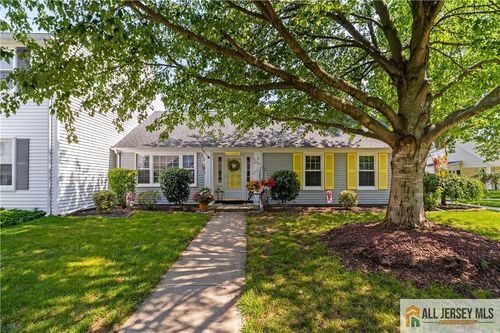 e-74 Amherst Ln, Monroe, NJ, 08831 | Card Image