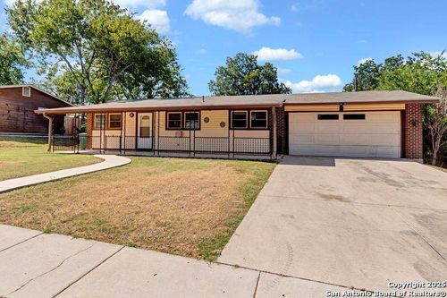 4334 Diamondhead Dr, San Antonio, TX, 78218-3507 | Card Image