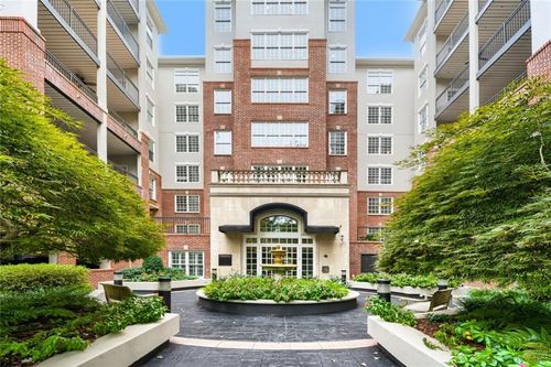 4103-50 Biscayne Dr Nw, Atlanta, GA, 30309-1046 | Card Image