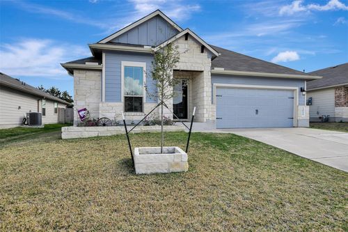 1011 Davy St, Brenham, TX, 77833-2259 | Card Image